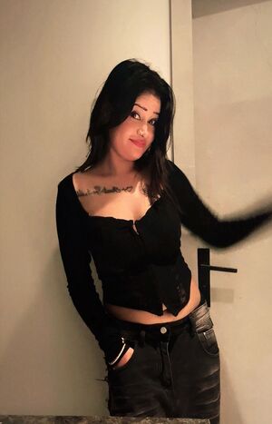 independent escorts in Raipur