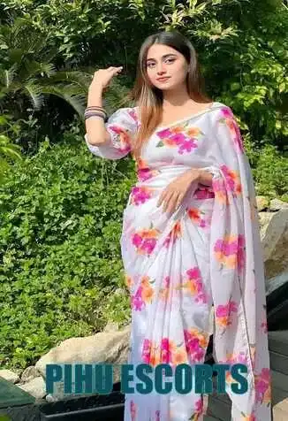 Mitali Female Model Escort in Sarojini Nagar