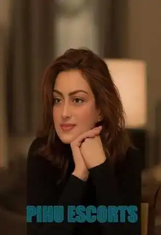 Riya Professional Sarojini Nagar Escorts